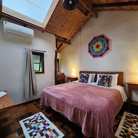 Sitio Pe Na Terra - Retiros E Hospedagens Hotell Novo Hamburgo Eksteriør bilde